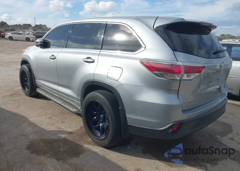 2016 Toyota Highlander Le V6 z USA, uszkodzony, nr VIN 5TDBKRFH8GS262232